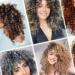 fotos de mulheres com luzes no cabelo - cabelos cacheados com luzes - capa