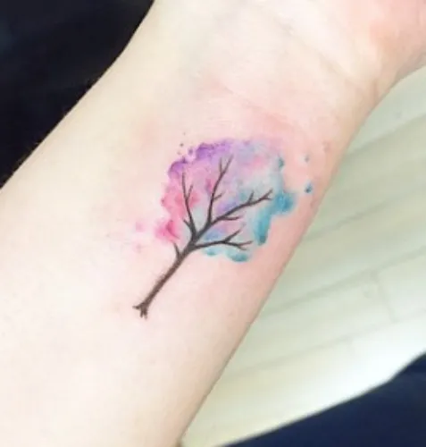 Tatuagem Feminina Delicada: 25 Opções Perfeitas Tatuagem feminina delicada,tatuagem feminina,tattoo delicada feminina Tatuagem Fofa No Pulso 3