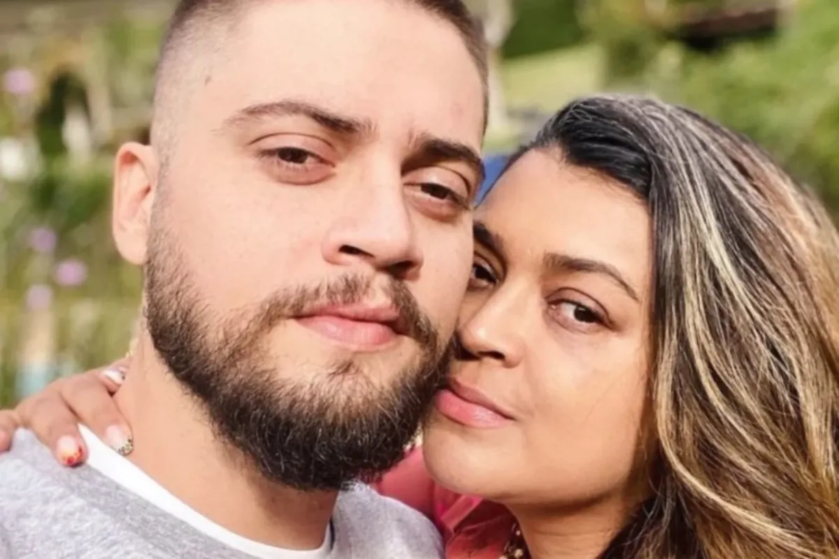 preta gil e rodrigo godoy - rastreador de carro